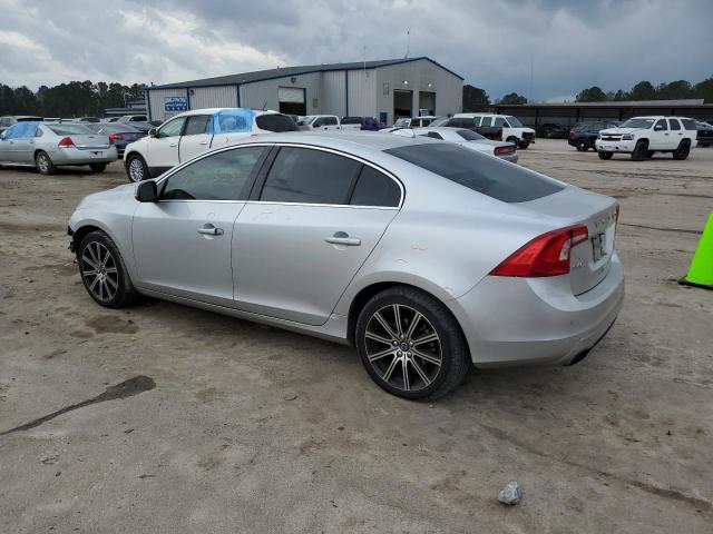 LYV402FK3GB109443 - 2016 VOLVO S60 PREMIER SILVER photo 2