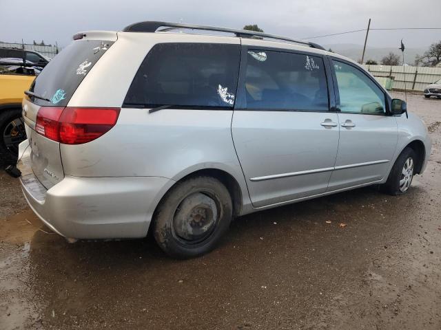 5TDZA23C14S221082 - 2004 TOYOTA SIENNA CE SILVER photo 3