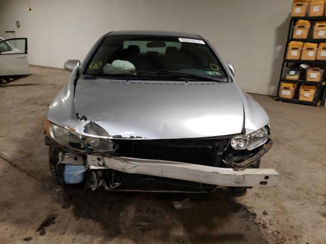 1HGFA16536L068687 - 2006 HONDA CIVIC LX SILVER photo 5