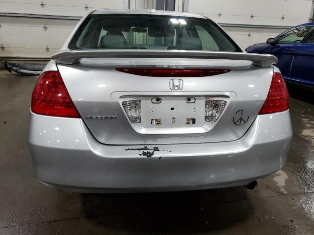 1HGCM56897A200909 - 2007 HONDA ACCORD EX SILVER photo 6