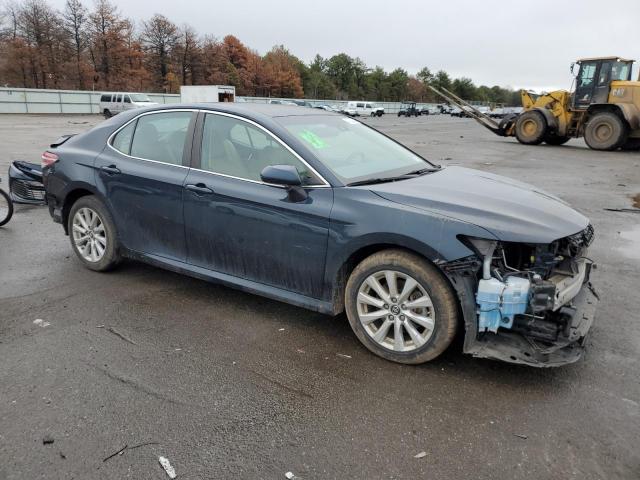 4T1B11HK4JU651266 - 2018 TOYOTA CAMRY L BLUE photo 4