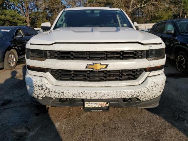 3GCUKREC0JG104052 - 2018 CHEVROLET SILVERADO K1500 LT WHITE photo 5