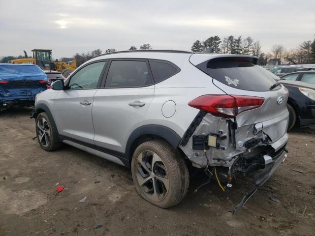 KM8J33A23JU742864 - 2018 HYUNDAI TUCSON VALUE SILVER photo 2