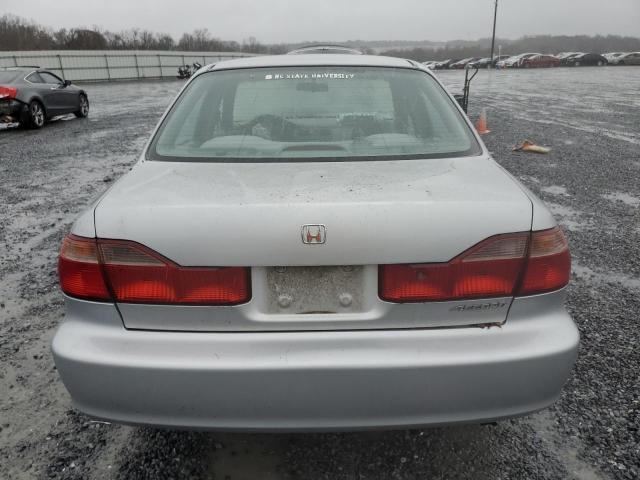 1HGCG5644YA038399 - 2000 HONDA ACCORD LX GRAY photo 6