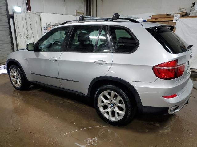 5UXZV4C52CL761489 - 2012 BMW X5 XDRIVE35I SILVER photo 2