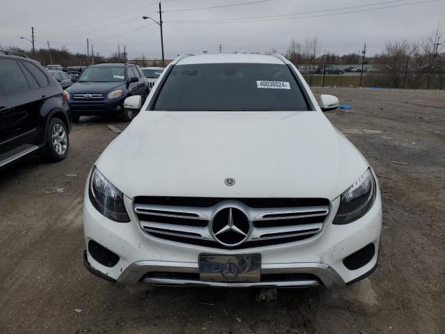 WDC0G4JB4JV097463 - 2018 MERCEDES-BENZ GLC 300 WHITE photo 5