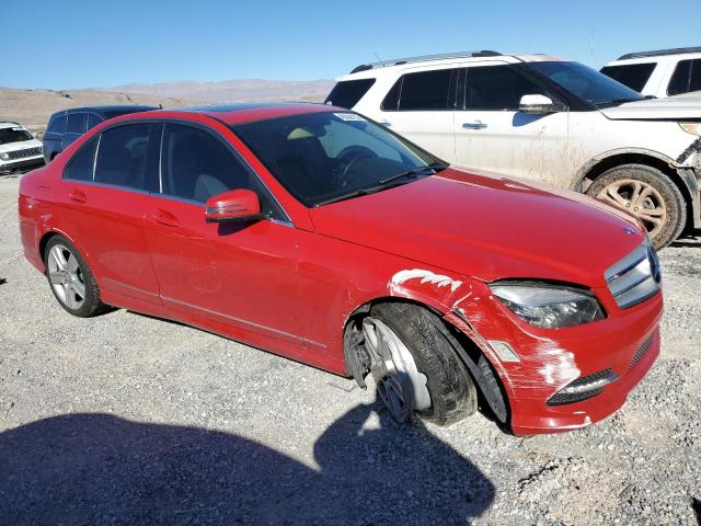 WDDGF5EB5BA513090 - 2011 MERCEDES-BENZ C 300 RED photo 4