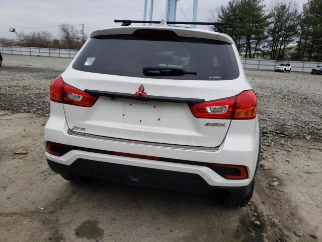 JA4AR3AW9JZ010953 - 2018 MITSUBISHI OUTLANDER ES WHITE photo 6