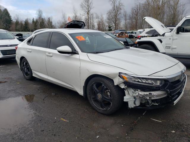 1HGCV1F41JA261780 - 2018 HONDA ACCORD EX WHITE photo 4