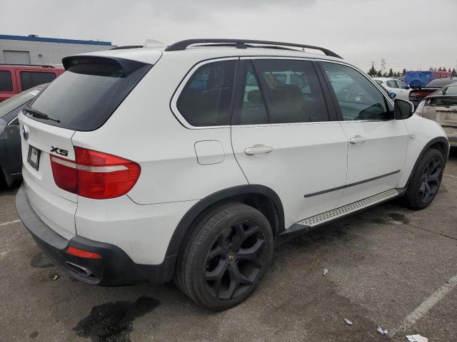 5UXFE83598LZ36113 - 2008 BMW X5 4.8I WHITE photo 3