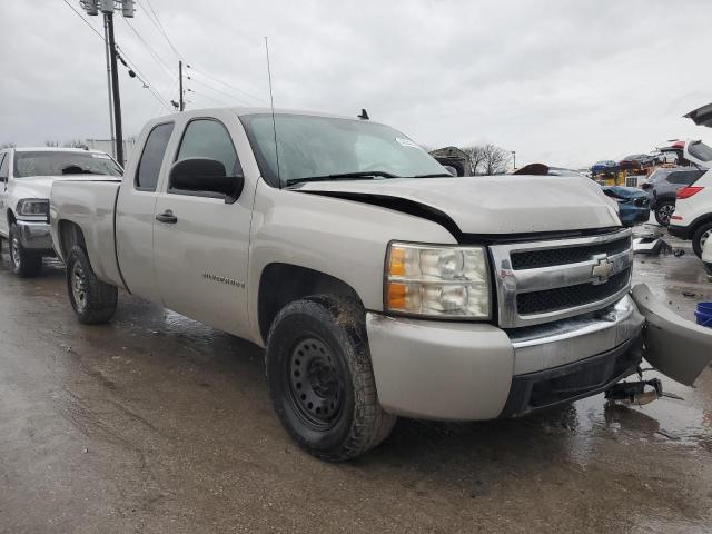 1GCEC19X18Z287486 - 2008 CHEVROLET SILVERADO C1500 SILVER photo 4