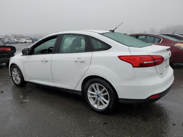 1FADP3F20JL200616 - 2018 FORD FOCUS SE WHITE photo 2