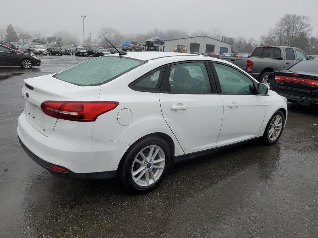 1FADP3F20JL200616 - 2018 FORD FOCUS SE WHITE photo 3