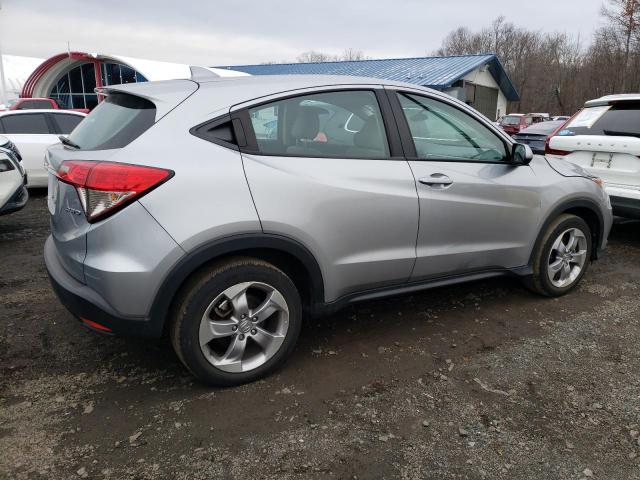 3CZRU6H39MM721346 - 2021 HONDA HR-V LX SILVER photo 3