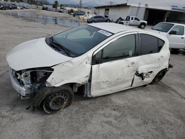 JTDKDTB38E1558363 - 2014 TOYOTA PRIUS C WHITE photo 1