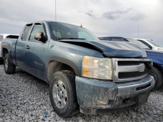 1GCRKSE36BZ188716 - 2011 CHEVROLET SILVERADO K1500 LT BLUE photo 4