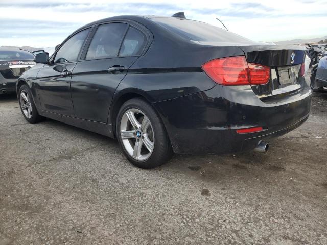 WBA3B1C52EP679429 - 2014 BMW 320 I BLACK photo 2