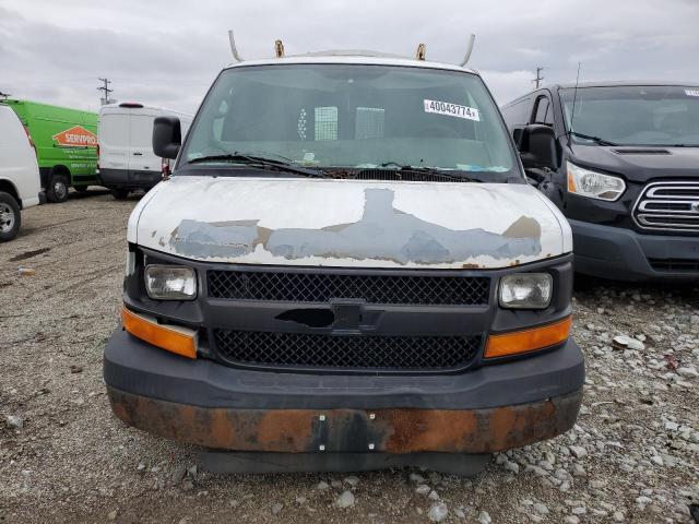 1GCGG25C481186477 - 2008 CHEVROLET EXPRESS G2 WHITE photo 5