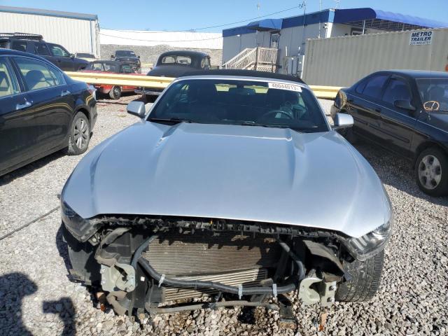 1FATP8UH8G5243047 - 2016 FORD MUSTANG SILVER photo 5