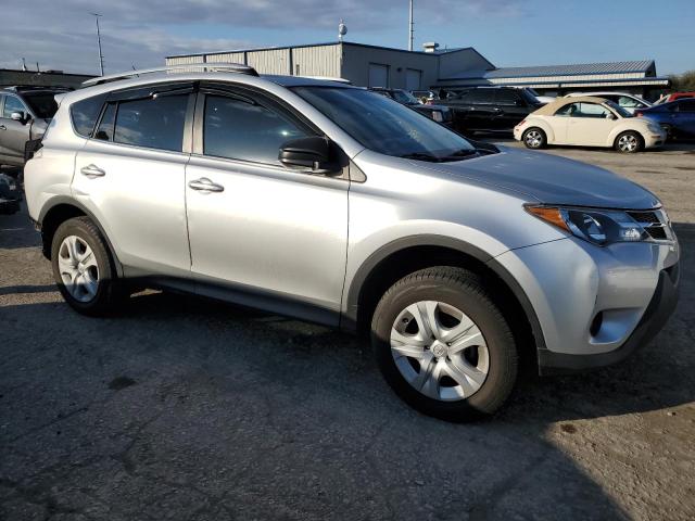 JTMZFREV4E5018431 - 2014 TOYOTA RAV4 LE SILVER photo 4