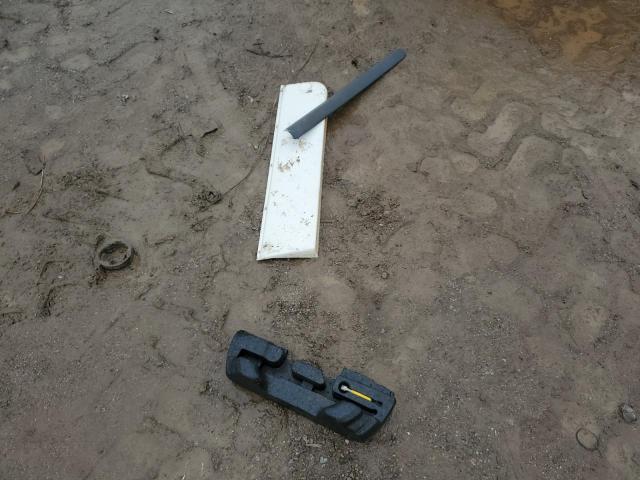 2G4WB52K741230124 - 2004 BUICK REGAL LS 白色 照片 12