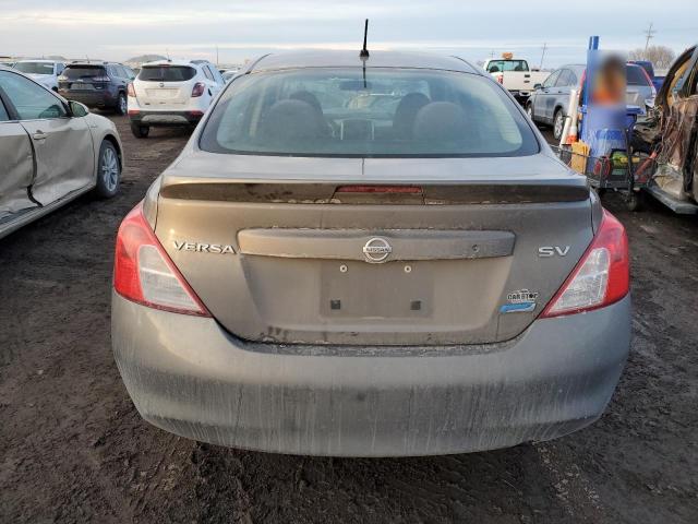 3N1CN7AP1DL883735 - 2013 NISSAN VERSA S GRAY photo 6