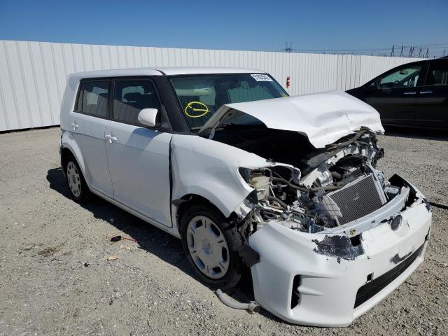 JTLZE4FE4FJ077612 - 2015 TOYOTA SCION XB 白色 照片 1