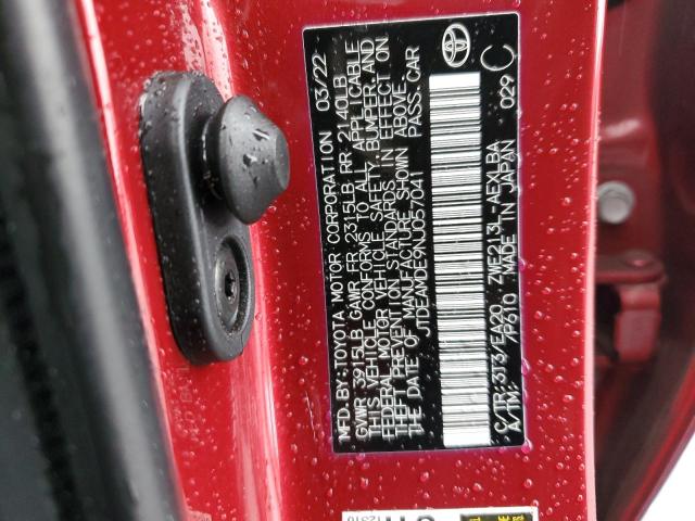 JTDEAMDE9NJ057041 - 2022 TOYOTA COROLLA LE RED photo 12