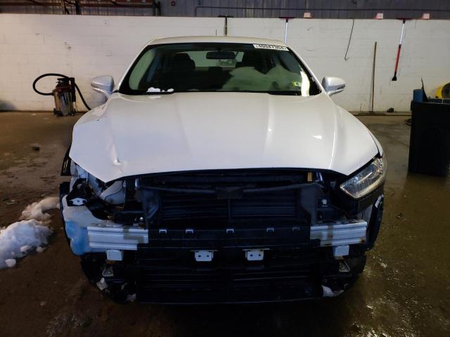 3FA6P0HD7GR361917 - 2016 FORD FUSION SE WHITE photo 5