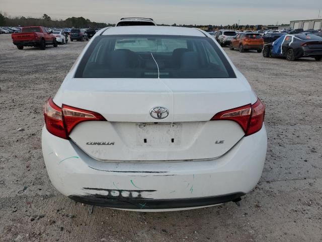 5YFBURHE4KP909076 - 2019 TOYOTA COROLLA L WHITE photo 6