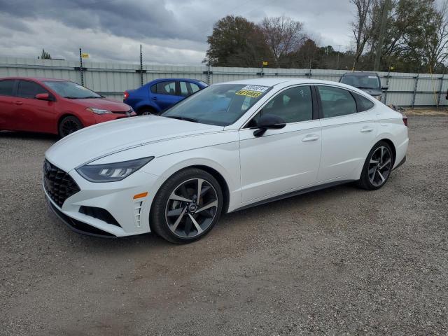 5NPEJ4J25MH121092 - 2021 HYUNDAI SONATA SEL PLUS WHITE photo 1