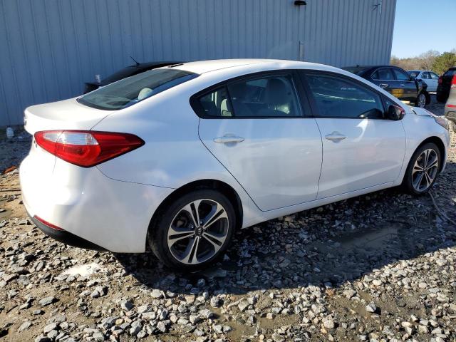 KNAFX4A62E5218304 - 2014 KIA FORTE LX WHITE photo 3