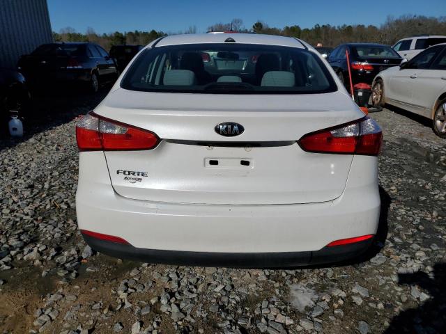 KNAFX4A62E5218304 - 2014 KIA FORTE LX WHITE photo 6