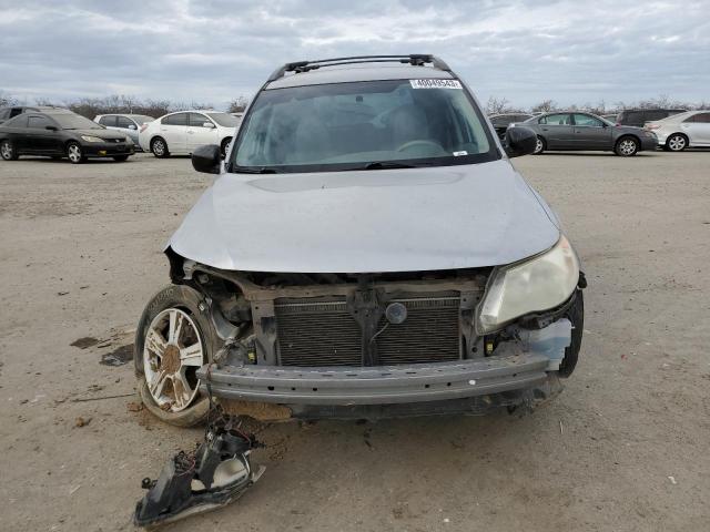 JF2SH6BC1AH802508 - 2010 SUBARU FORESTER XS Gümüş fotoğraf 5