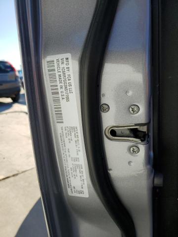 1C6RR7GG3NS177055 - 2022 RAM 1500 CLASS SLT 银色 照片 12