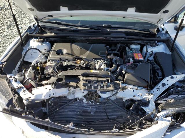 4T1F11AK7LU902781 - 2020 TOYOTA CAMRY XLE WHITE photo 11