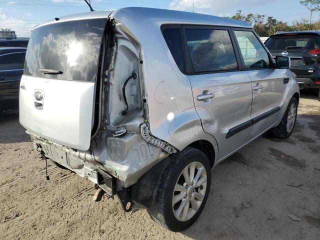 KNDJT2A60D7522411 - 2013 KIA SOUL + SILVER photo 3