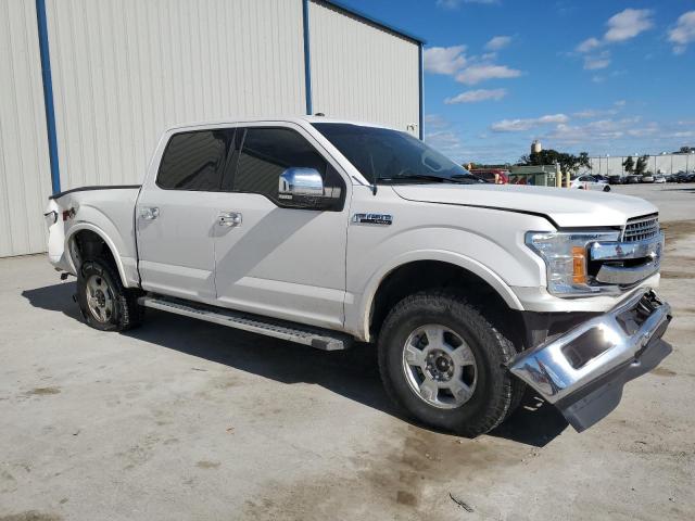1FTEW1EP0JKE21562 - 2018 FORD F150 SUPERCREW WHITE photo 4