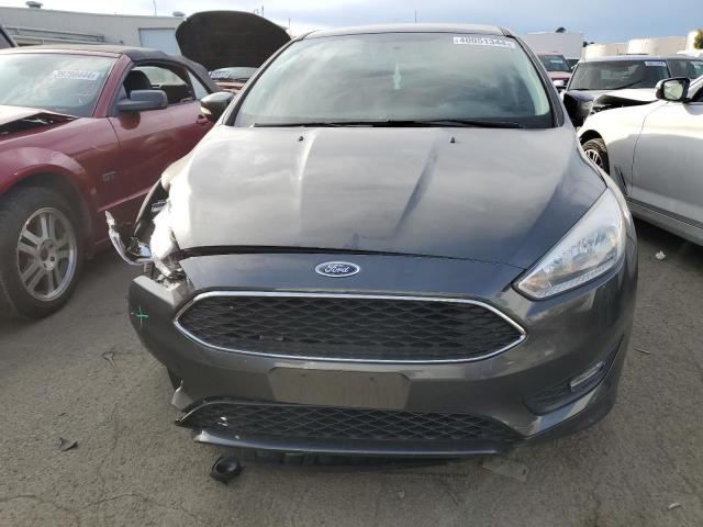 1FADP3K25GL384207 - 2016 FORD FOCUS SE CHARCOAL photo 5