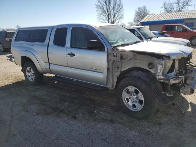 5TEUU42N85Z091161 - 2005 TOYOTA TACOMA ACCESS CAB ვერცხლისფერი ფოტო 4