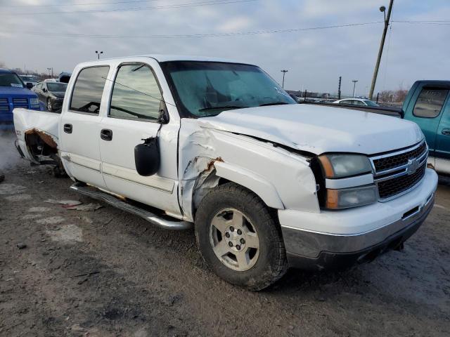 2GCEK13ZX61344688 - 2006 CHEVROLET SILVERADO K1500 WHITE photo 4