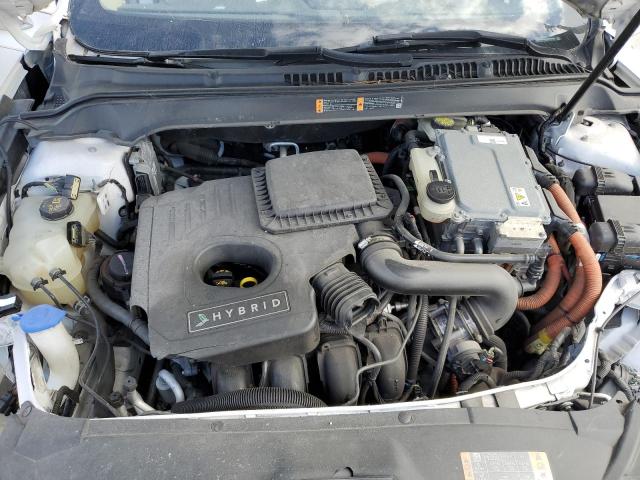 3LN6L2LU5GR632025 - 2016 LINCOLN MKZ HYBRID WHITE photo 11