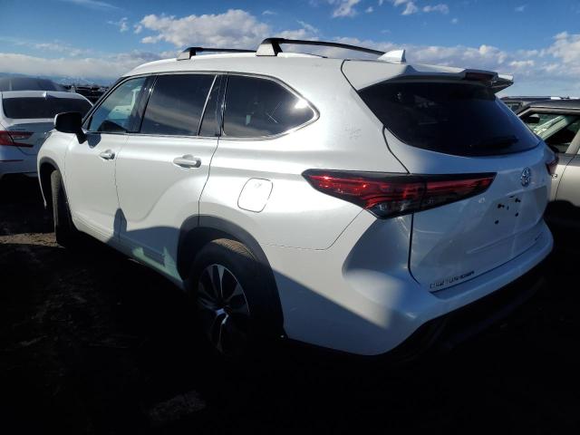 5TDHZRBH3NS255410 - 2022 TOYOTA HIGHLANDER XLE WHITE photo 2