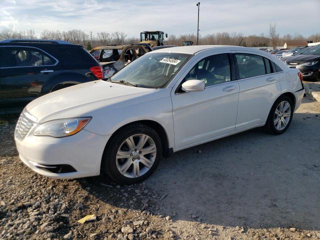 2013 CHRYSLER 200 LX, 