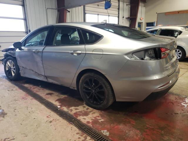 3FA6P0HD0LR186694 - 2020 FORD FUSION SE SILVER photo 2