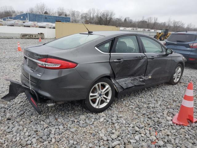 3FA6P0HD5JR266005 - 2018 FORD FUSION SE GRAY photo 3