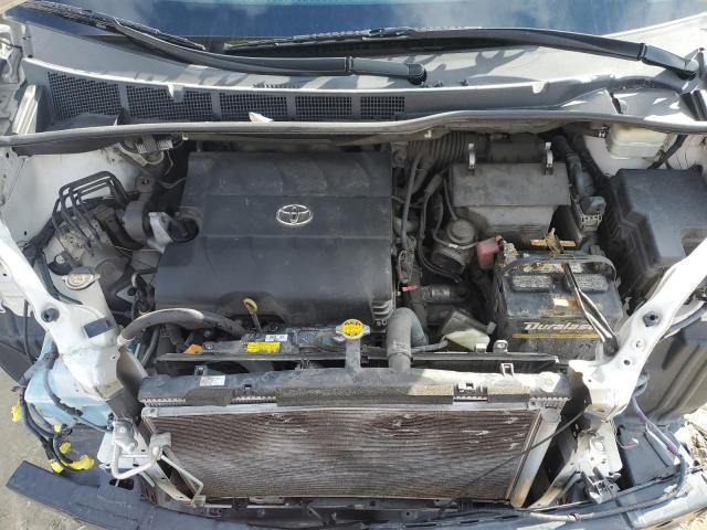 5TDYK3DCXGS749270 - 2016 TOYOTA SIENNA XLE WHITE photo 12