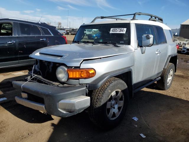 JTEBU11F370025082 - 2007 TOYOTA FJ CRUISER SILVER photo 1