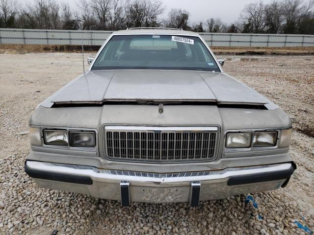 2MEBM79F5KX714724 - 1989 MERCURY MARQUIS COLONY PARK LS TWO TONE photo 5