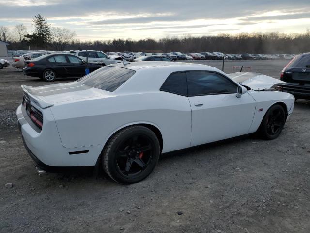 2C3CDZDJ8FH912246 - 2015 DODGE CHALLENGER SRT 392 WHITE photo 3